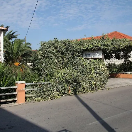 Stela Casa de hóspedes 3*